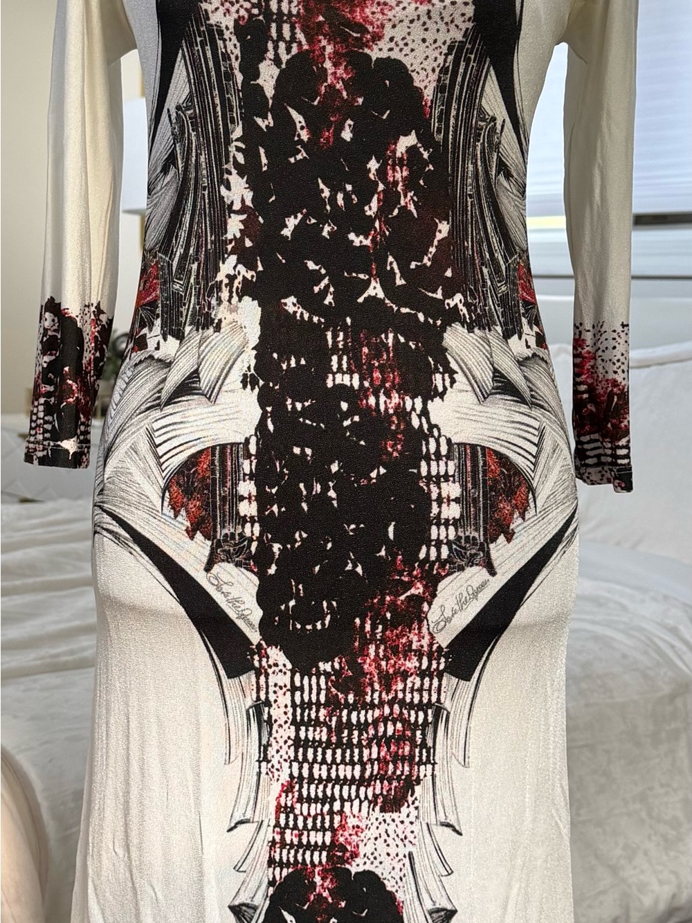 Save The Queen Long Sleeve Bodycon Dress in Ivory, Black and Burgundy